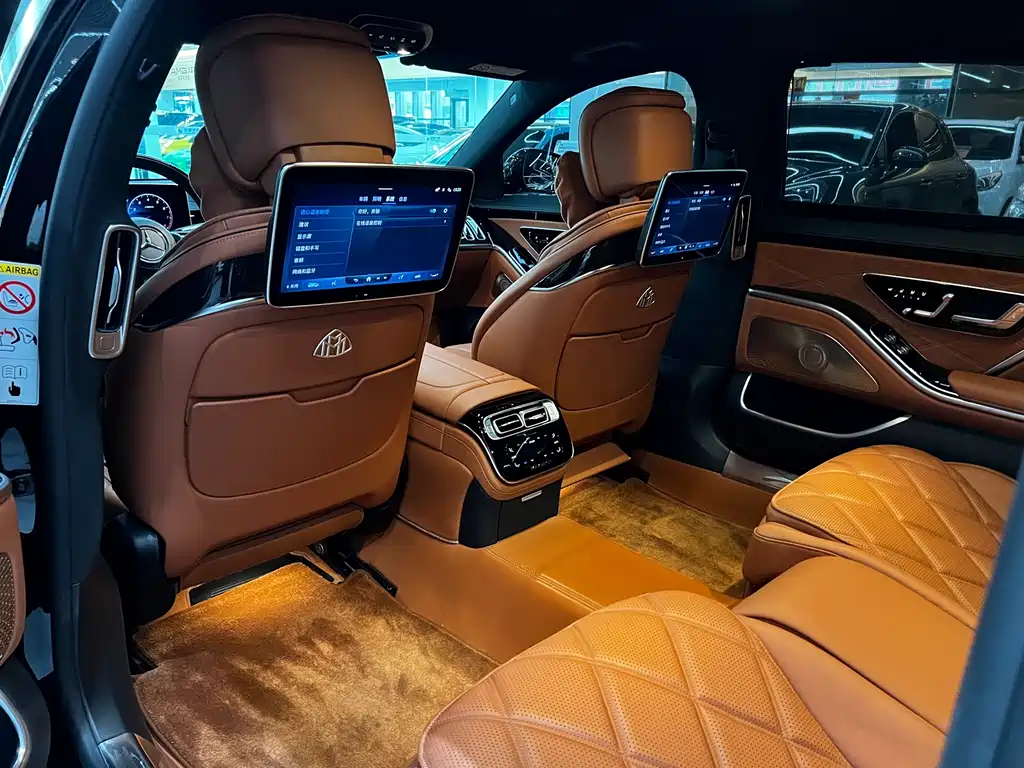 Mercedes-Benz Maybach S-Class 2023 — фото 10