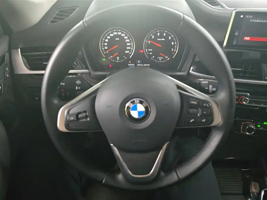 BMW X1 2020 — фото 14