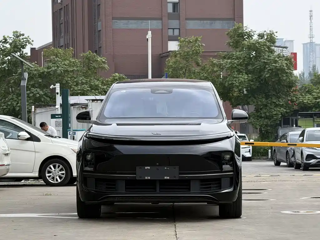 Li Auto Li L8 2022