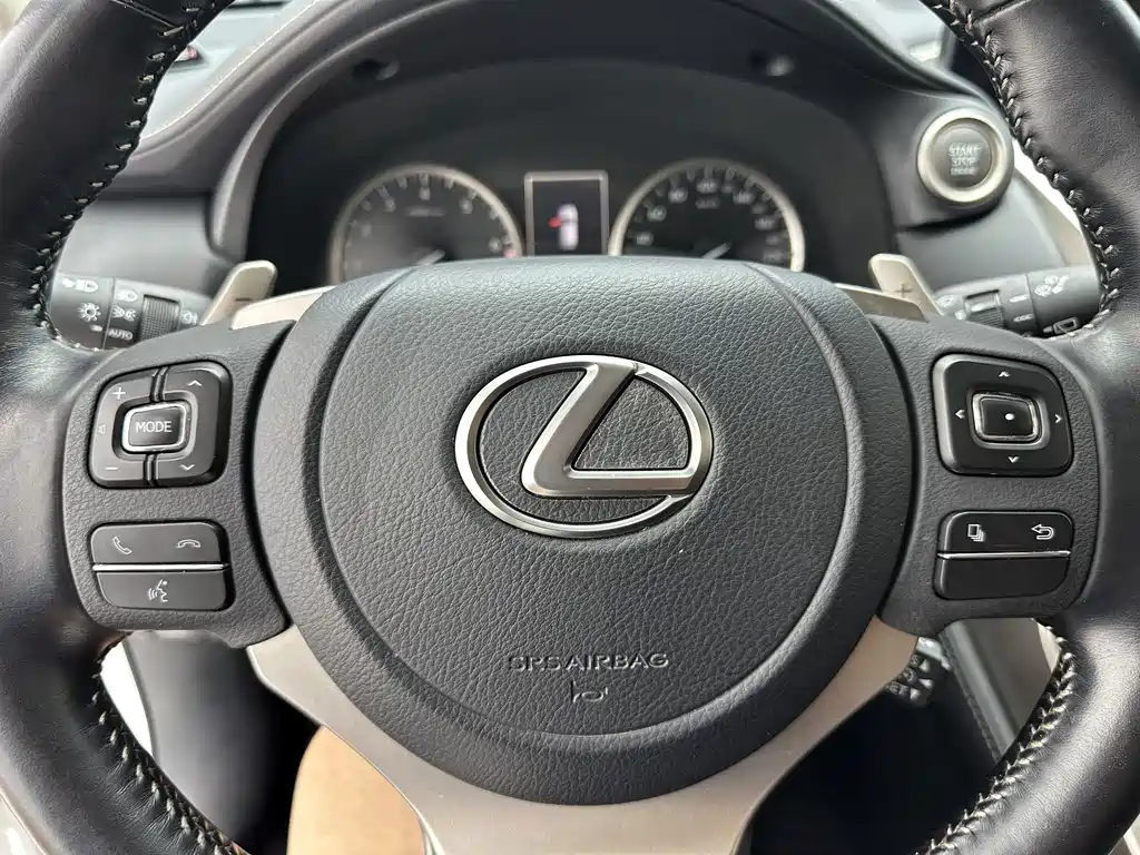 Lexus NX 2021 — фото 14