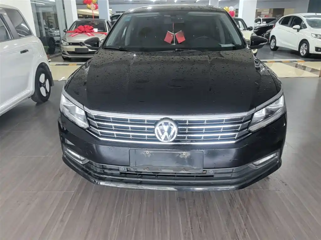 Volkswagen Passat 2018 — фото 3