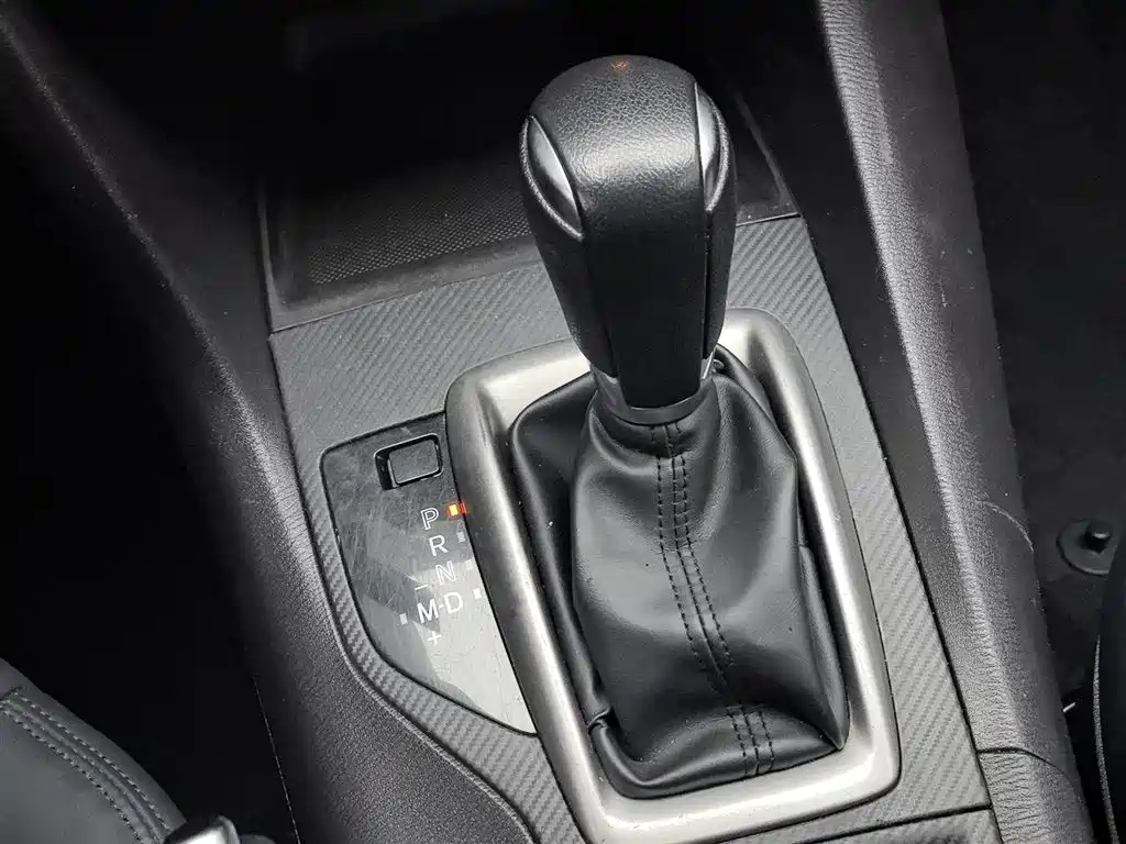 Mazda 3 Axela 2019 — фото 13