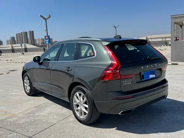 Volvo XC60 2019