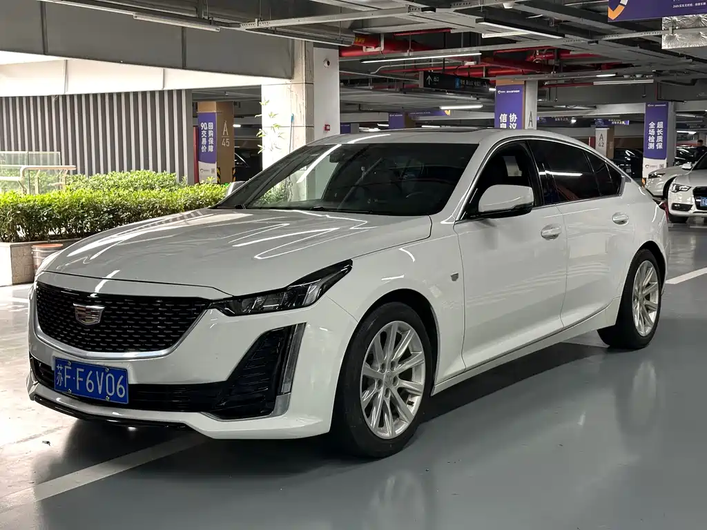 Cadillac CT5 2020 — фото 1