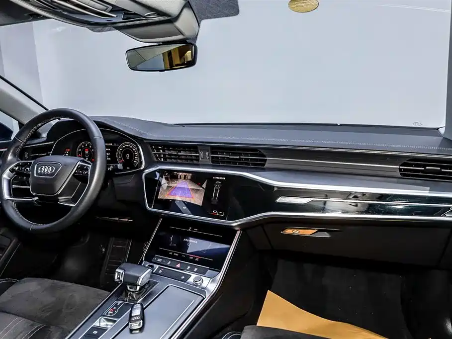 Audi A7L 2024 — фото 26