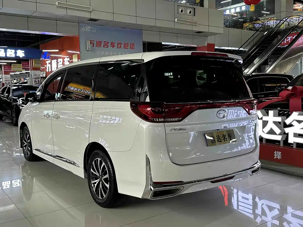 GAC Motor Trumpchi M8 2023 — фото 15