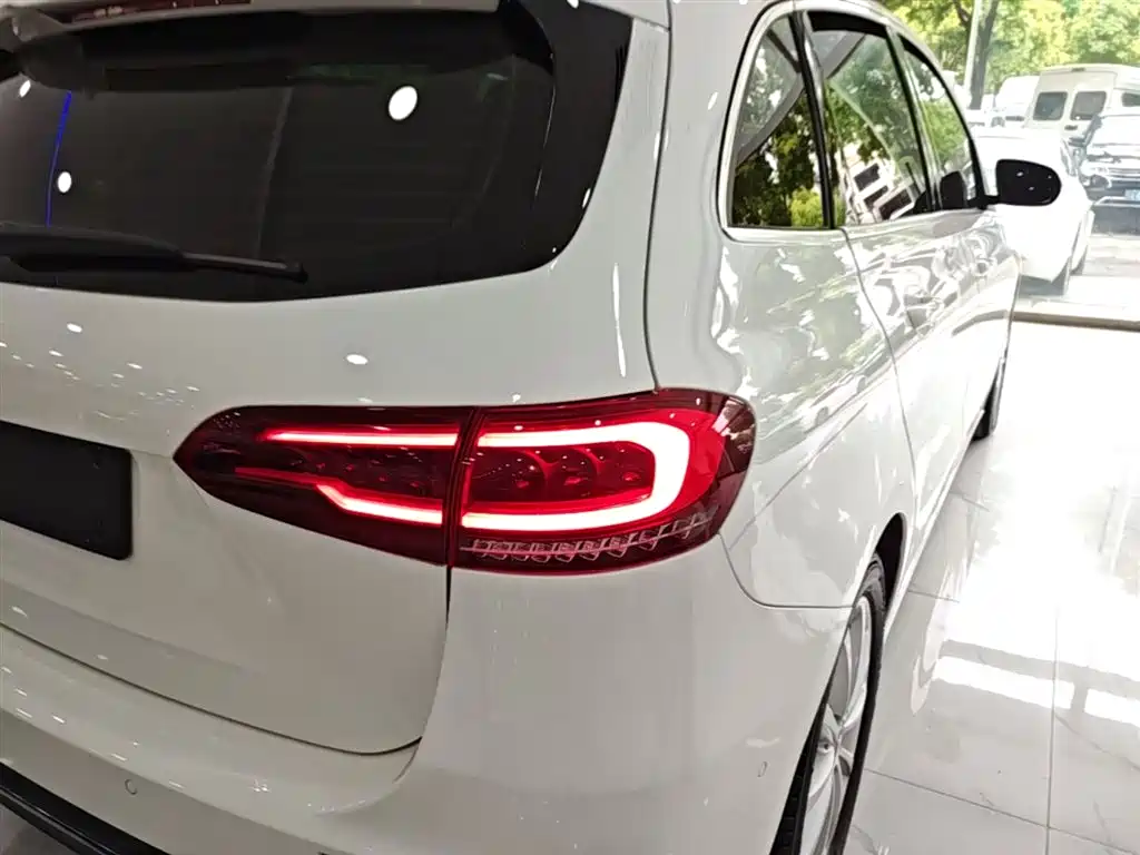 Mercedes-Benz B-Class 2020 — фото 8