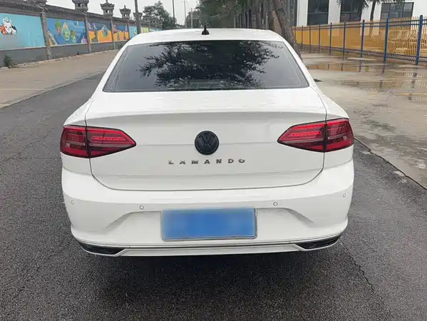 Volkswagen Lamando 2021