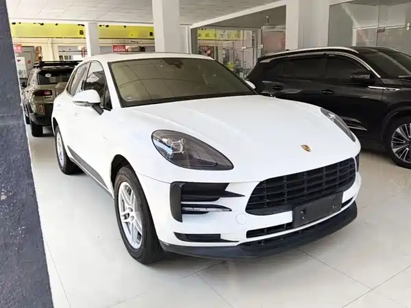 Porsche Macan 2020