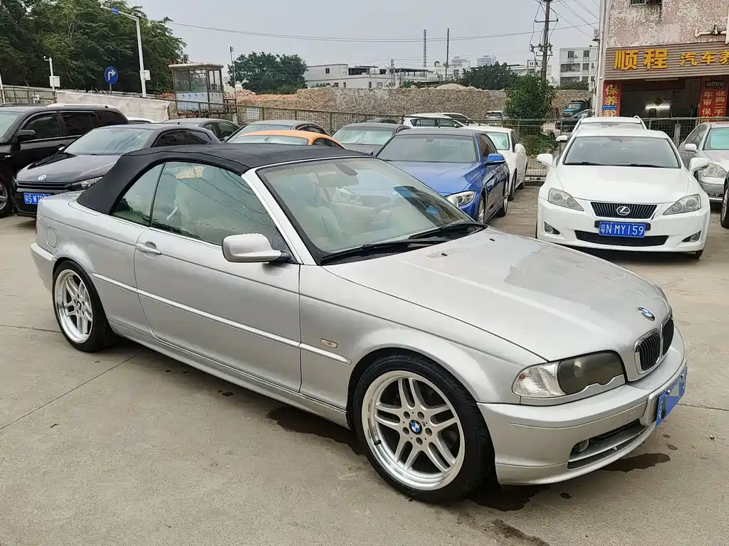 BMW 3 Series 2002 — фото 16