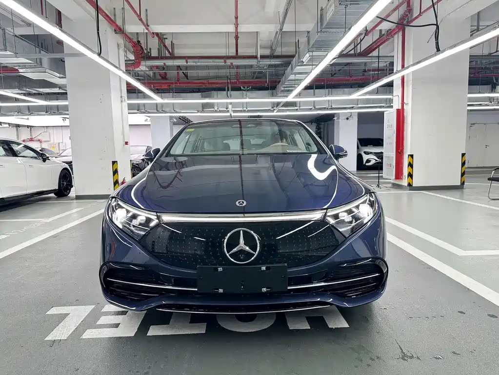Mercedes-Benz EQS 2024 — фото 3