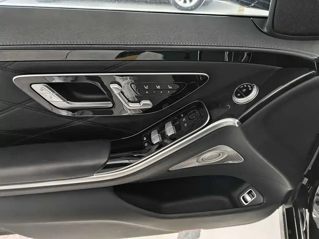 Mercedes-Benz S-Class 2022 — фото 4