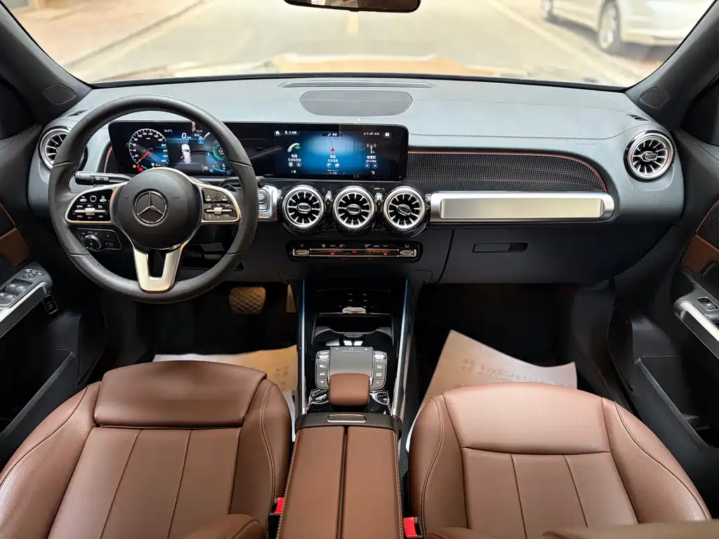Mercedes-Benz GLB 2023 — фото 16