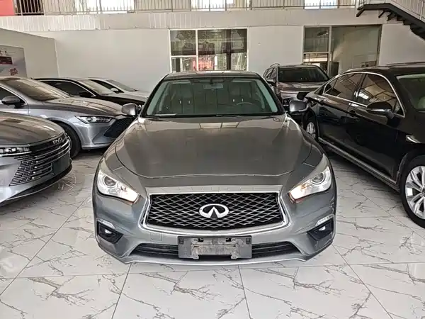 Infiniti Q50L 2020