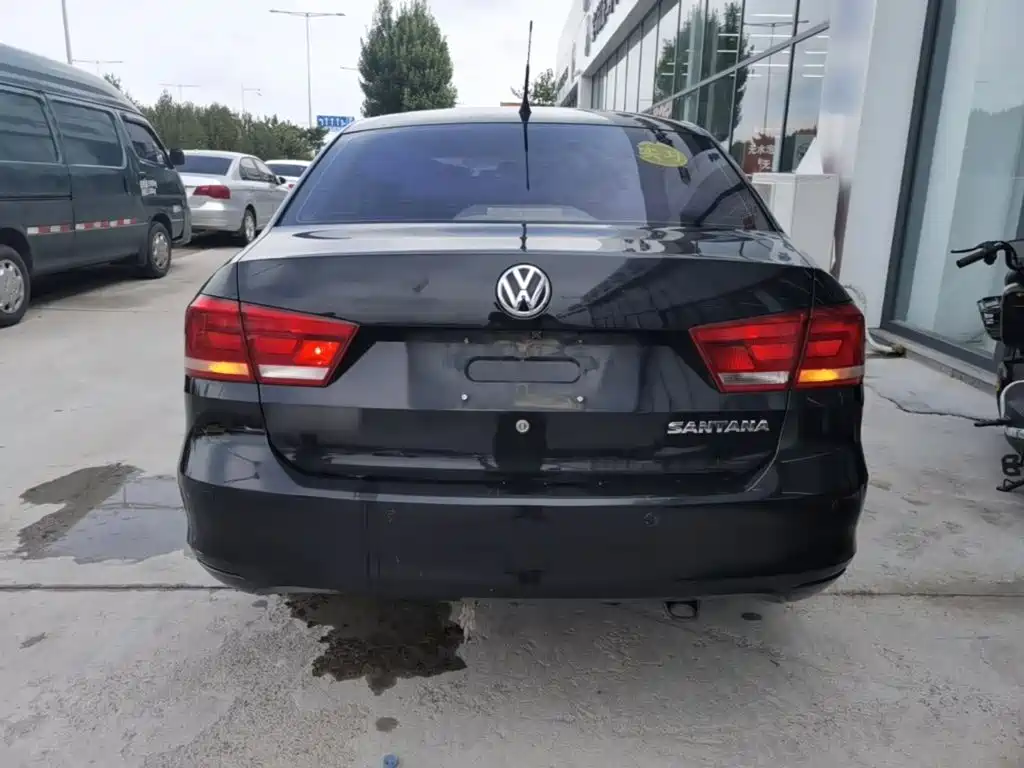 Volkswagen Santana 2015