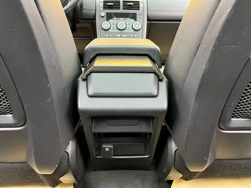 Land Rover Discovery Sport 2019 — фото 24