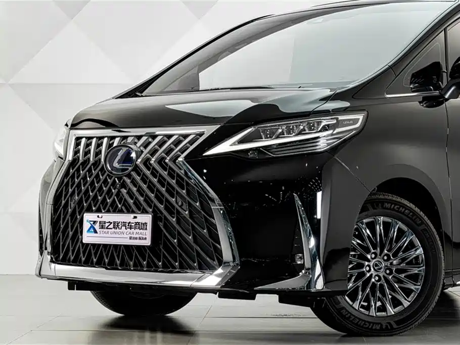 Lexus LM 2023 — фото 2