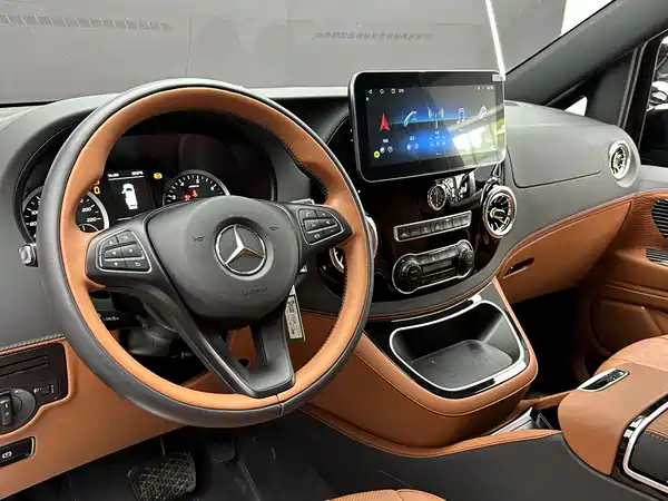 Mercedes-Benz Vito 2023