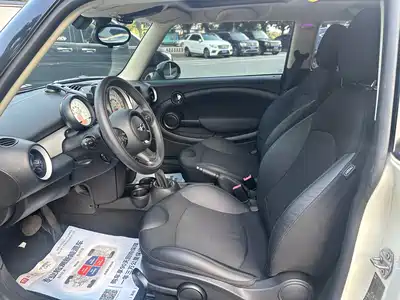 MINI MINI 2012