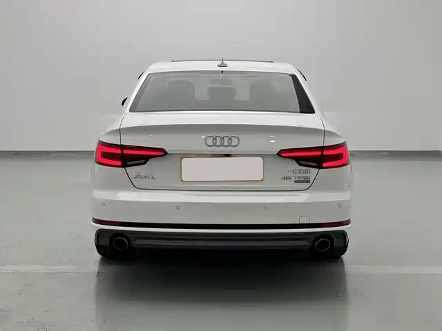 Audi A4L 2017