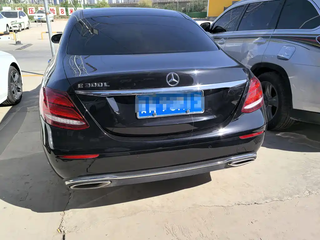 Mercedes-Benz E-Class 2019