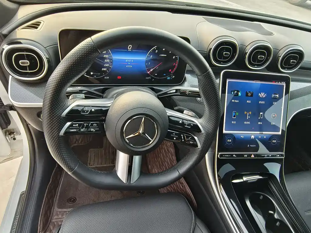 Mercedes-Benz C-Class 2023 — фото 8