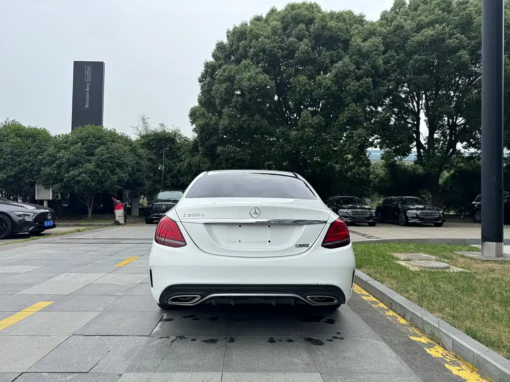 Mercedes-Benz C-Class 2020 — фото 15