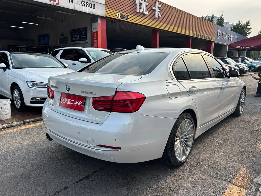 BMW 3 Series 2018