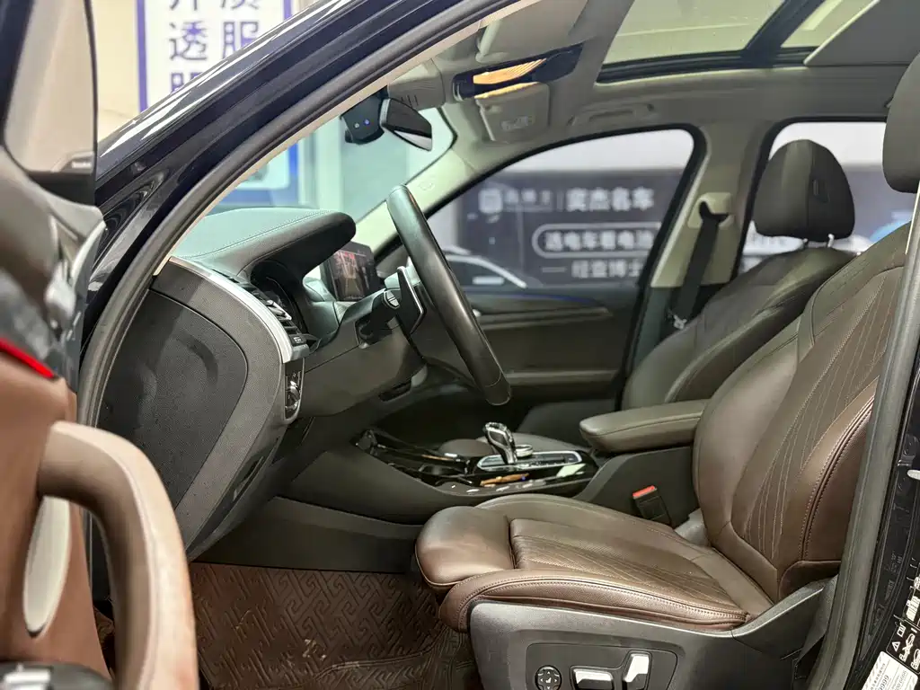 BMW X3 2021
