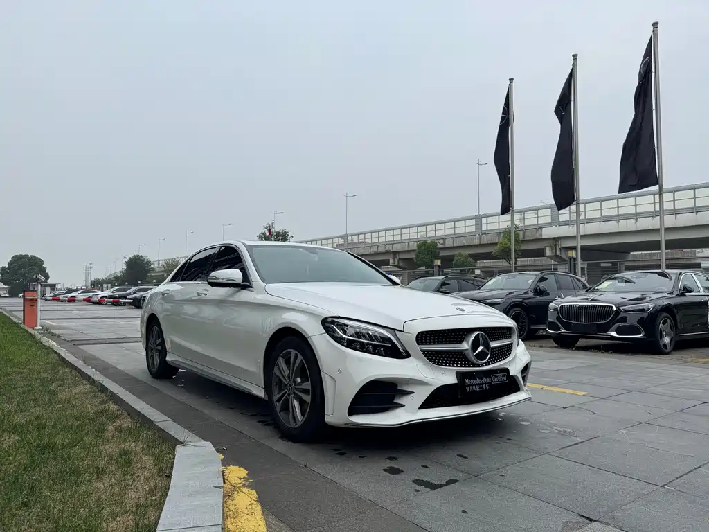 Mercedes-Benz C-Class 2020 — фото 3