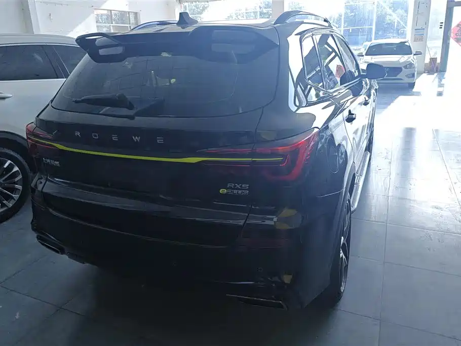 Roewe RX5 New Energy 2022 — фото 3