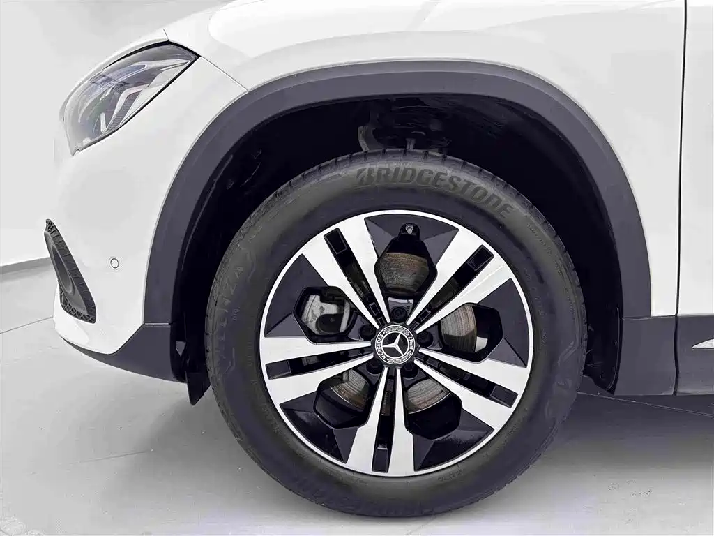 Mercedes-Benz GLA 2022 — фото 31