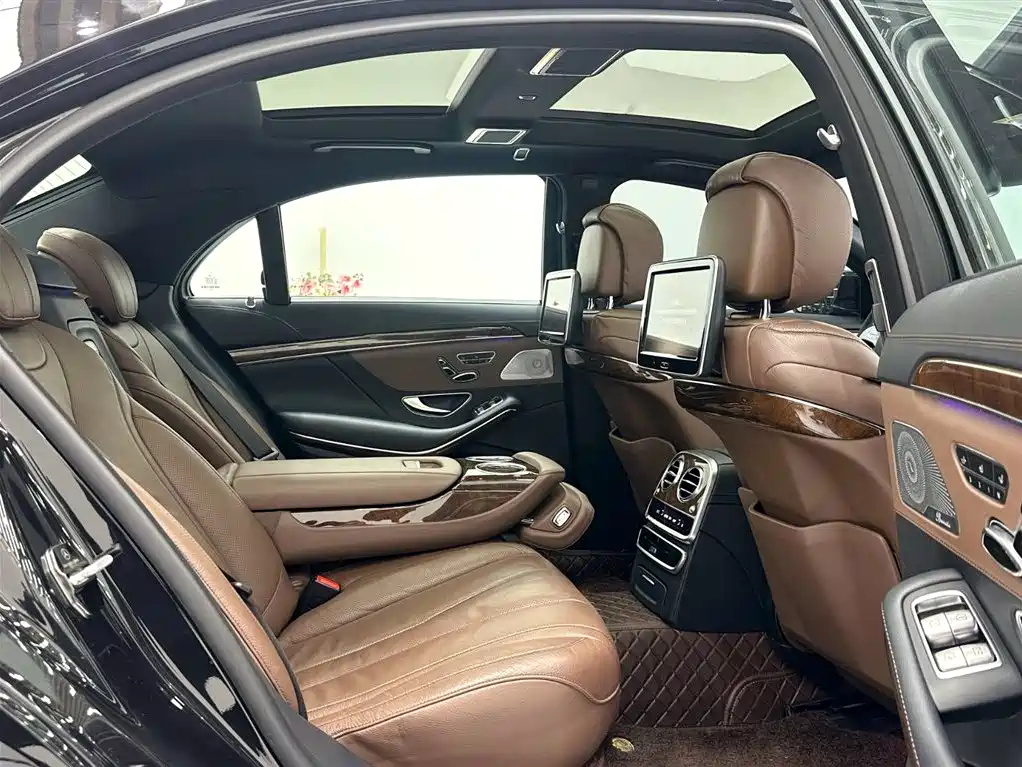 Mercedes-Benz S-Class 2016 — фото 16