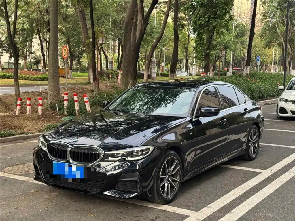 BMW 3 Series 2021 — фото 1