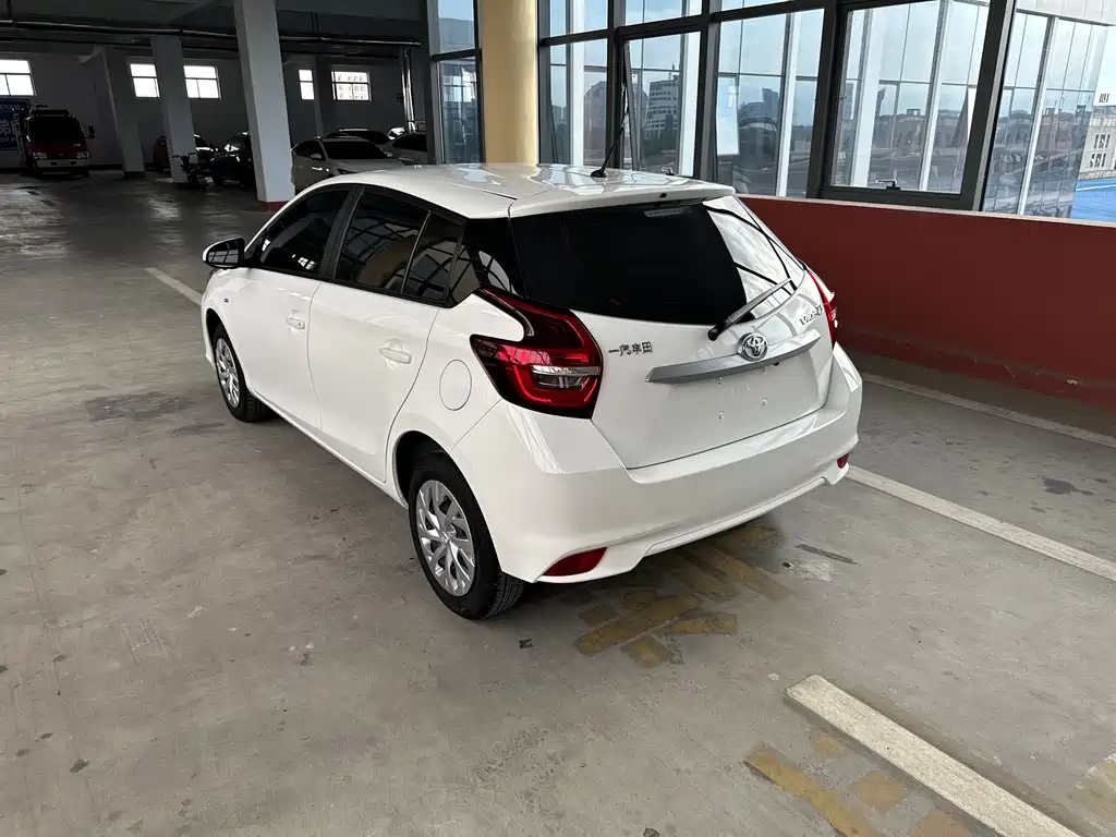 Toyota Vios FS 2022 — фото 20