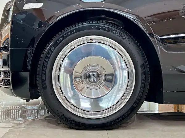 Rolls-Royce Phantom 2019