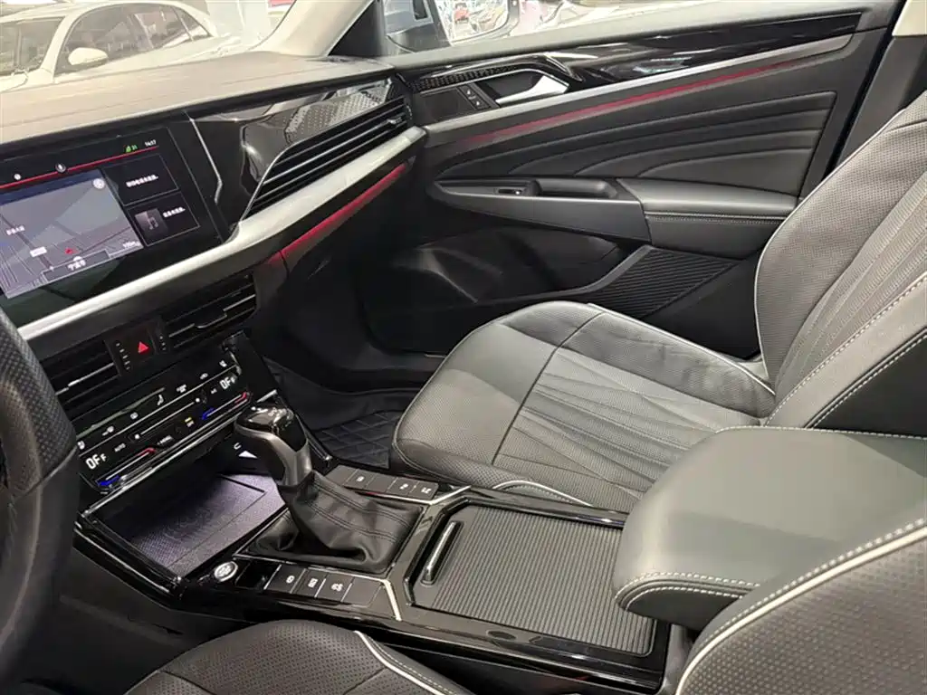 Volkswagen Passat 2021 — фото 16