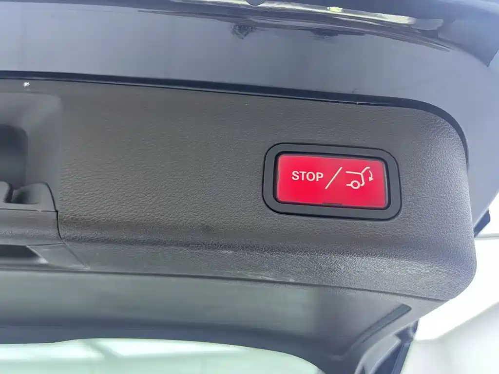 Mercedes-Benz GLE 2017 — фото 24