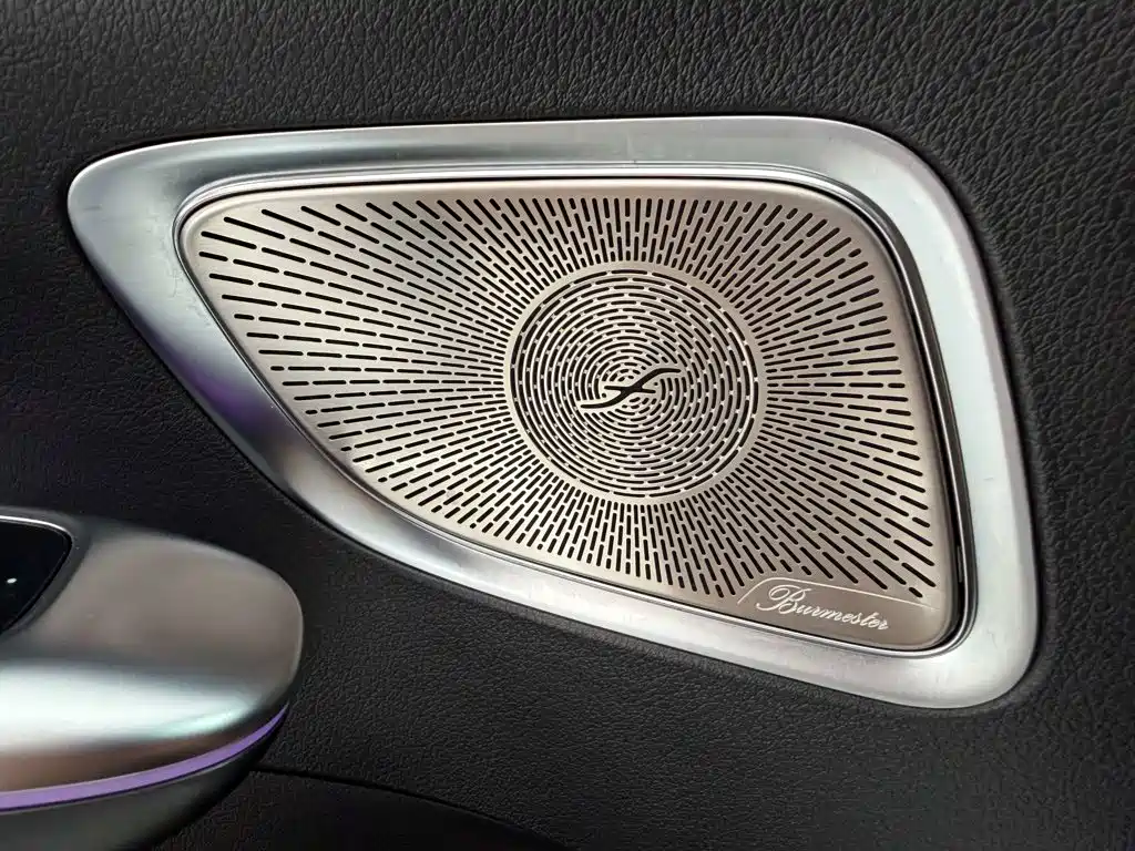 Mercedes-Benz C-Class 2025 — фото 24