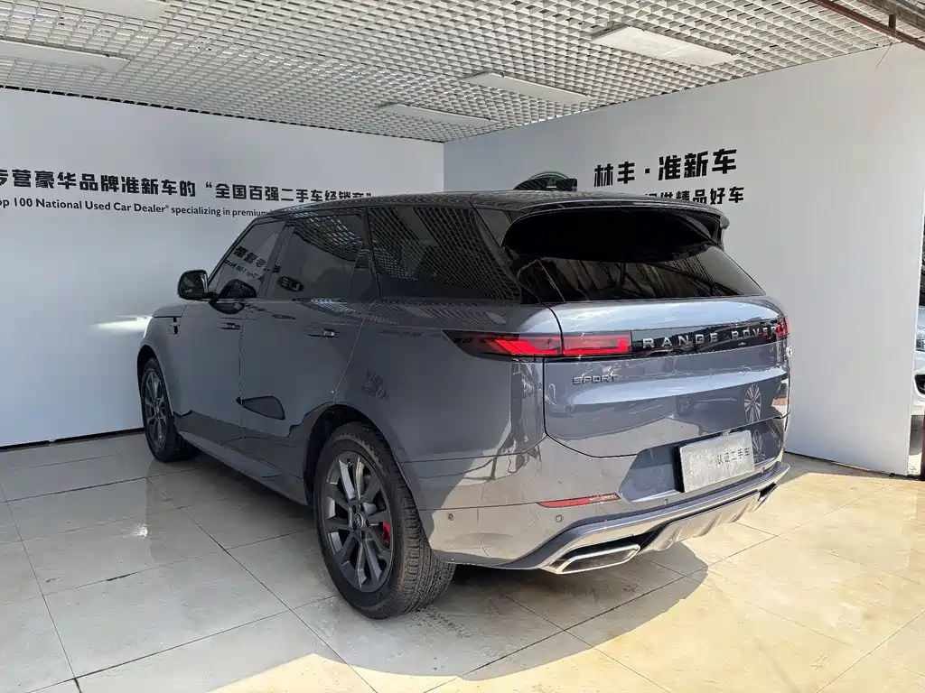 Land Rover Range Rover Sport 2024 — фото 4