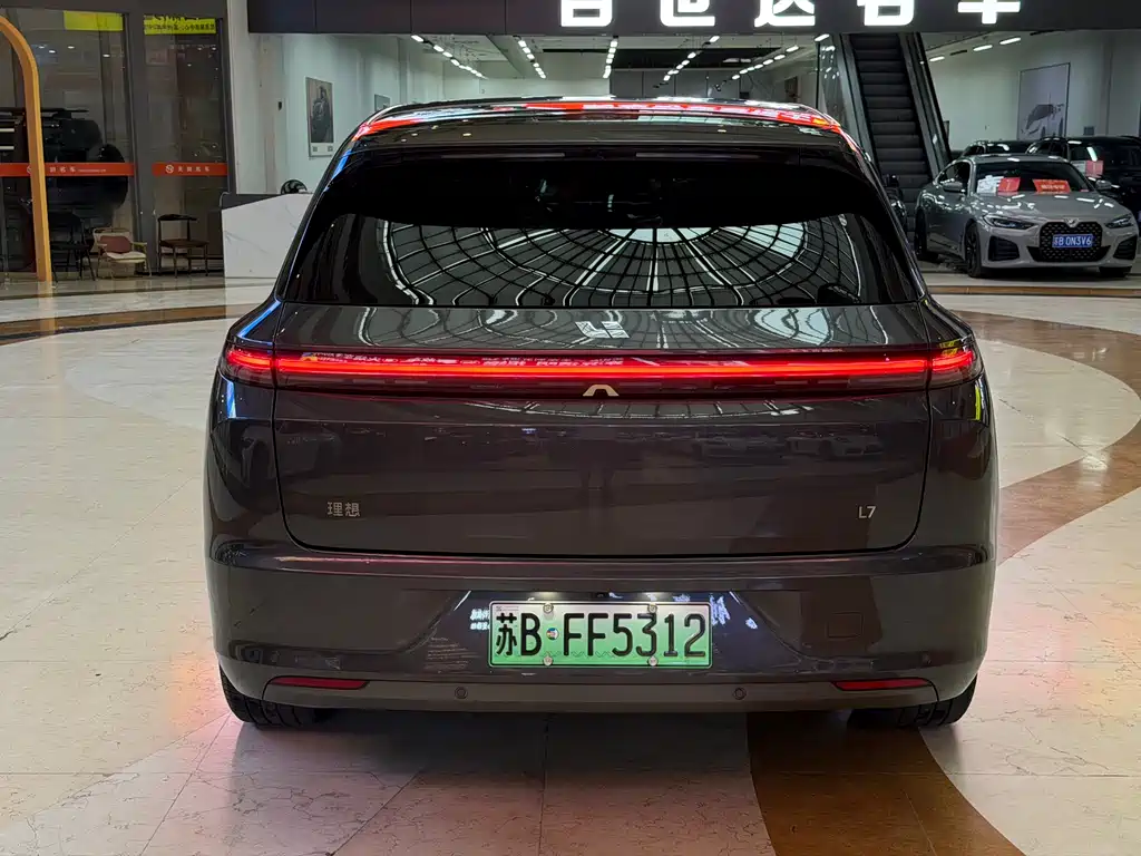 Li Auto Li L7 2023