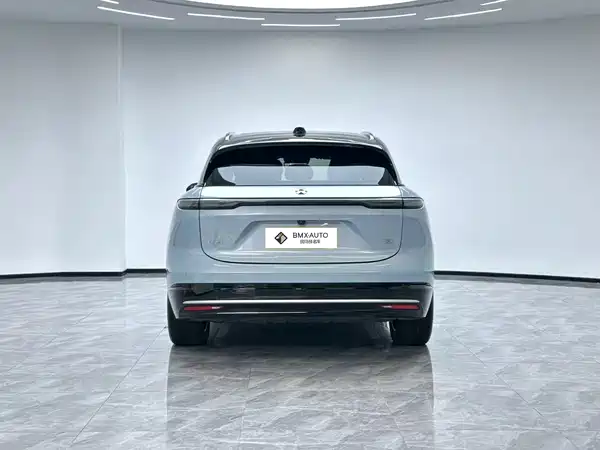 NIO ES6 2025