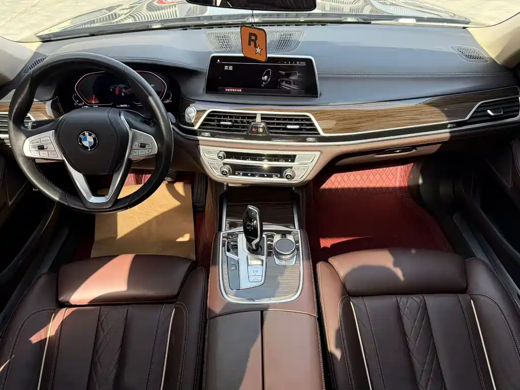 BMW 7 Series 2022 — фото 6