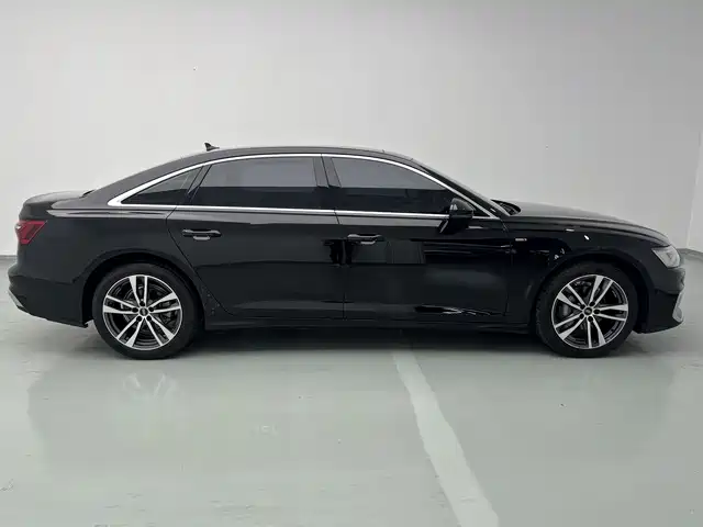 Audi A6L 2025 — фото 20