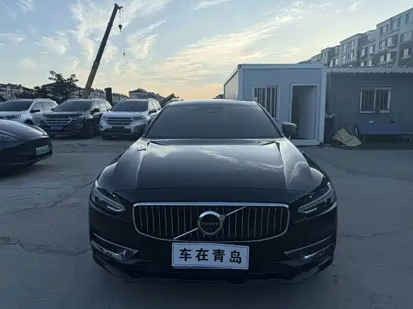 Volvo S90 2018