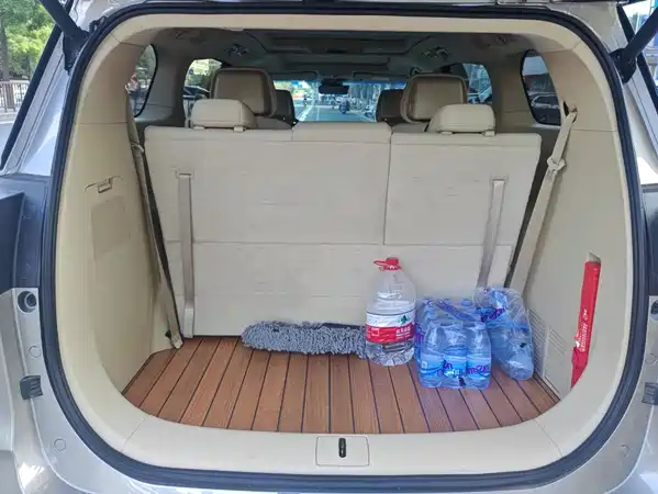 Buick GL8 2024