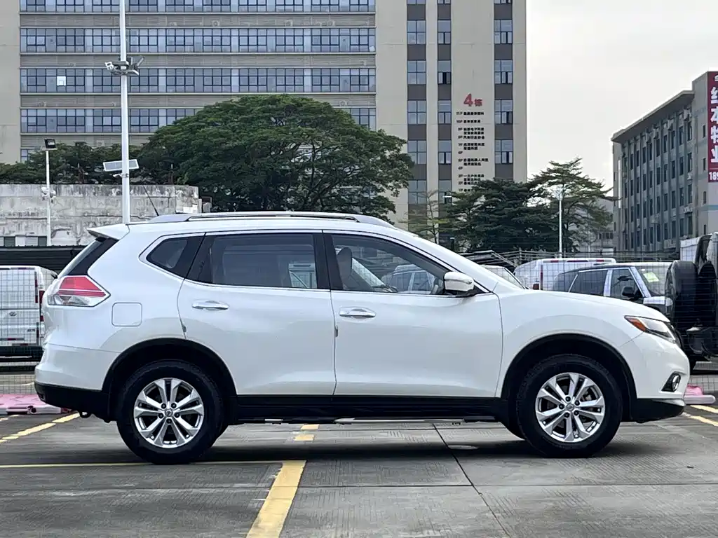 Nissan X-Trail 2016 — фото 4