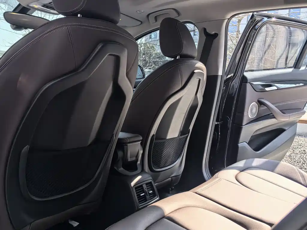 BMW X2 2024 — фото 14
