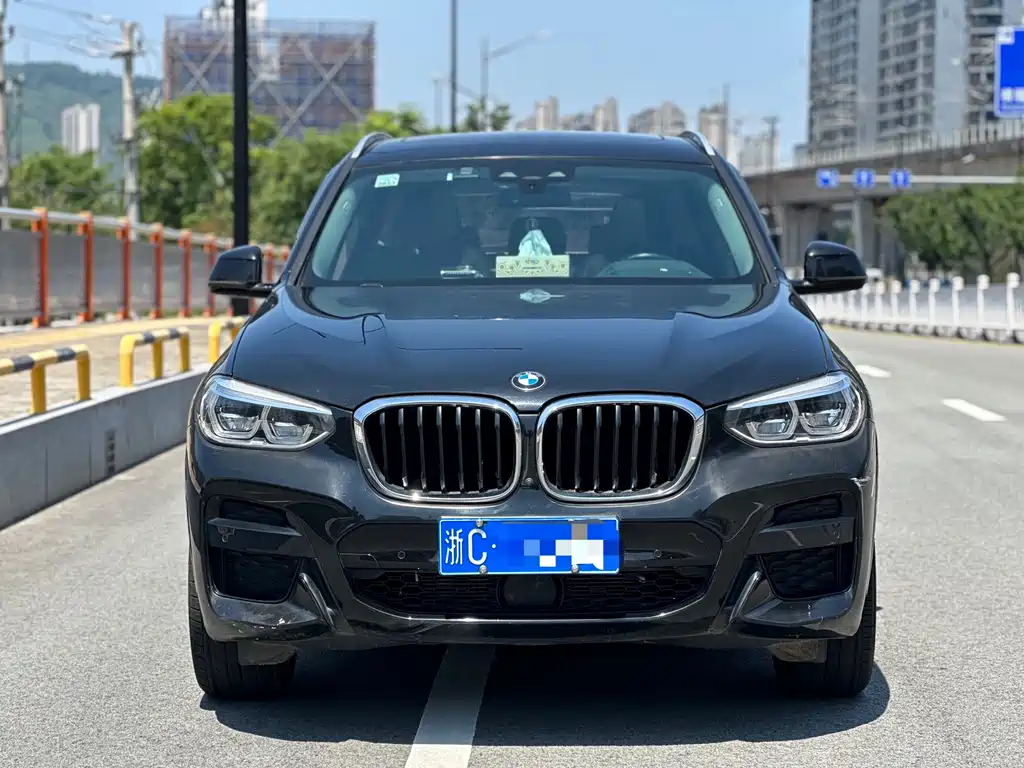 BMW X3 2021 — фото 2