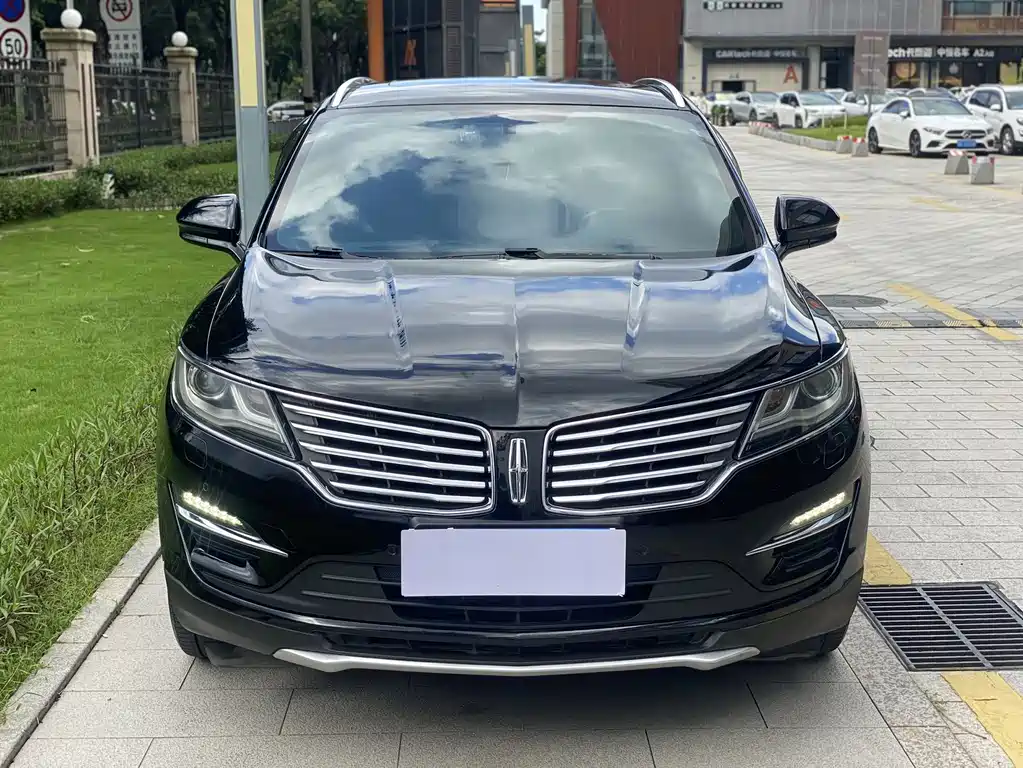 Lincoln MKC 2016